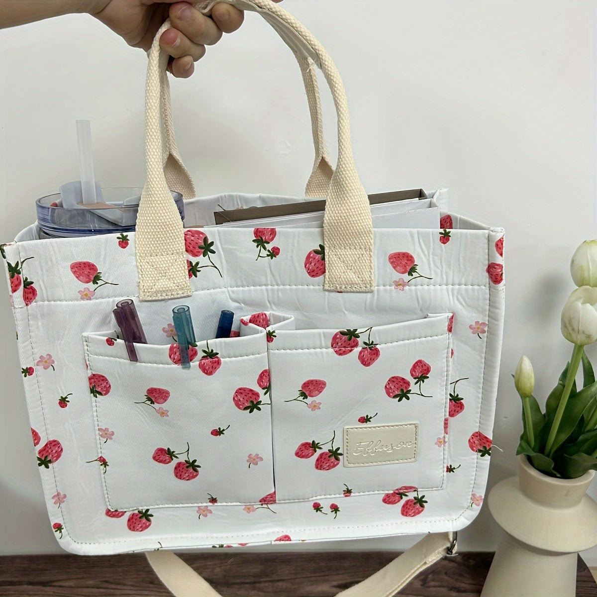 StrawberryTote Bolso para mujer Bolso de lona con parches Lindo bolso de hombro Bolso de mano con múltiples bolsillos para viajes de trabajo (solo bolso cruzado)