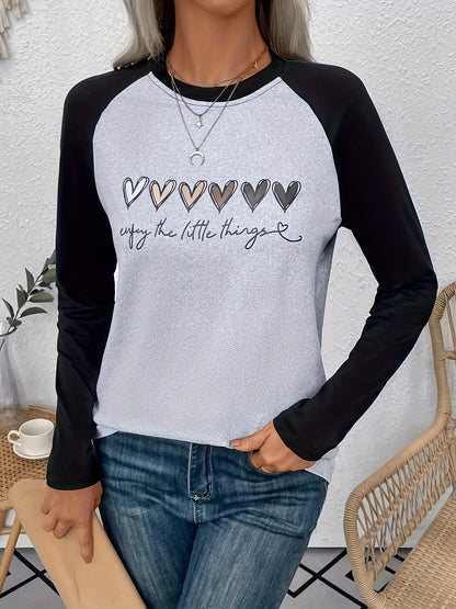 Camiseta con bloques de color y estampado de corazones, elegante top de manga larga para primavera y otoño, ropa de mujer