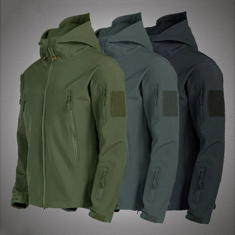 Militar de piel de tiburón Soft Shell Chaquetas Hombres Táctica a prueba de viento chaqueta impermeable hombres Ejército Chaquetas de combate para hombre con capucha Bomber Abrigos