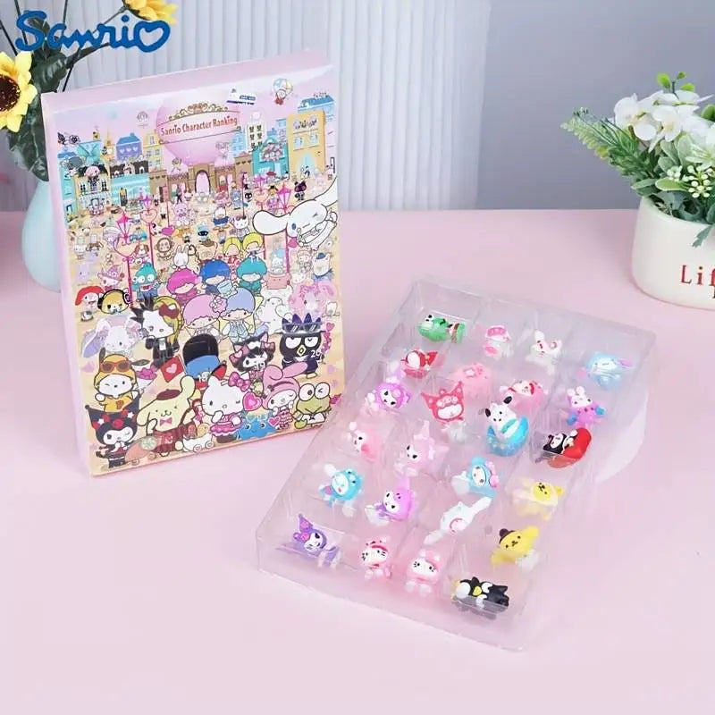 Miniso Sanrio-Calendario de Adviento de Navidad para niños, modelos de figuras de Anime, Juguetes sorpresa de Adviento, regalo de Navidad, 2024